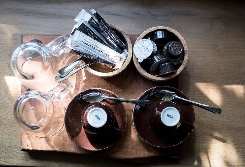 חדר משפחתי, Vesting Hotel Naarden