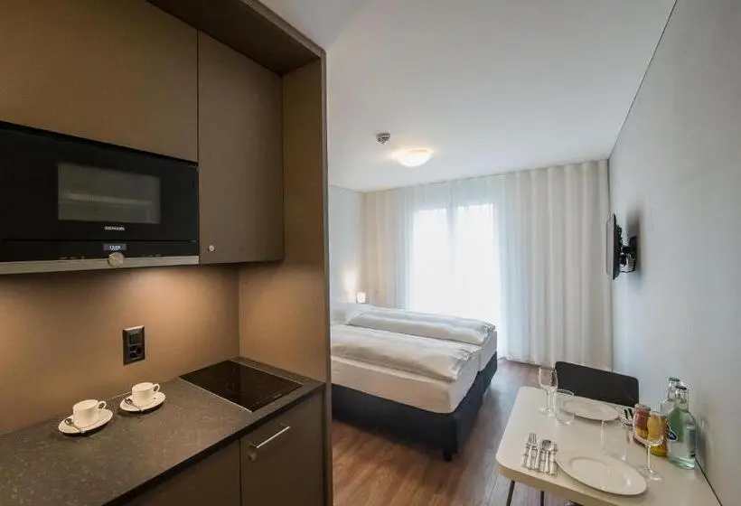Standard-huone Parveke, Aparthotel Baden