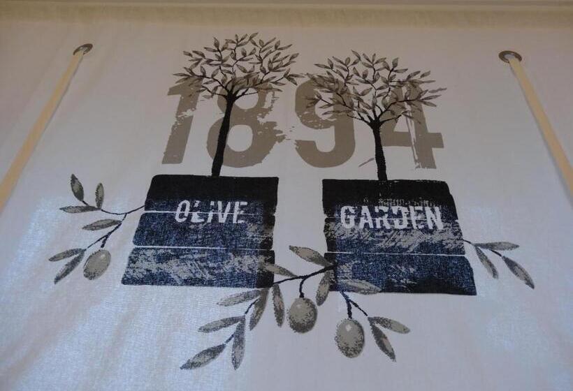 标准间, Gröna Lena