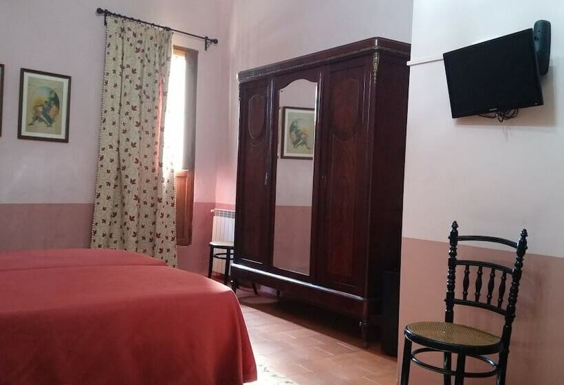 غرفة قياسية, Ca Les Senyoretes