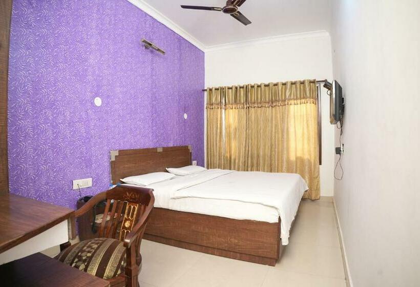 Quarto Estandar, Holiday Comfort   800 Mts From Jallianwala Bagh