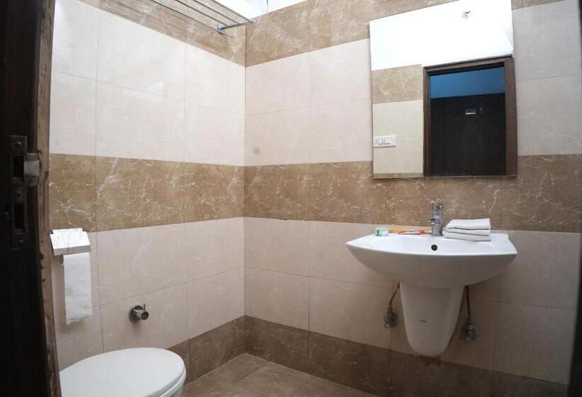 Quarto Familiar Deluxe, Holiday Comfort   800 Mts From Jallianwala Bagh