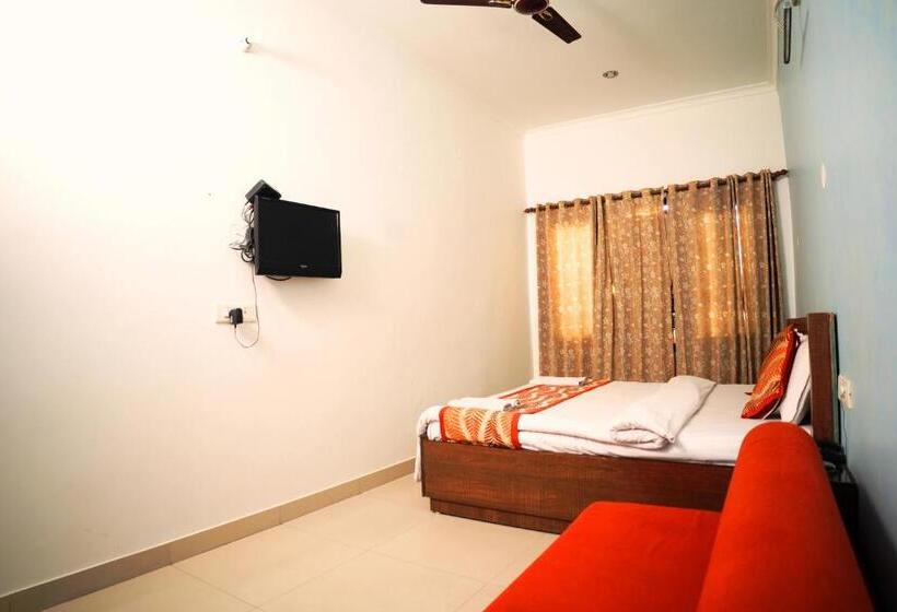 Quarto Familiar Deluxe, Holiday Comfort   800 Mts From Jallianwala Bagh