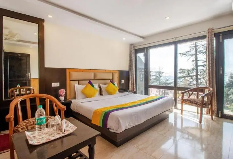 シングルデラックスルーム, Itsy Hotels Avantika With Forest View