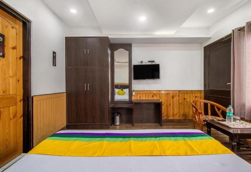 스탠다드 룸, Itsy Hotels Avantika With Forest View