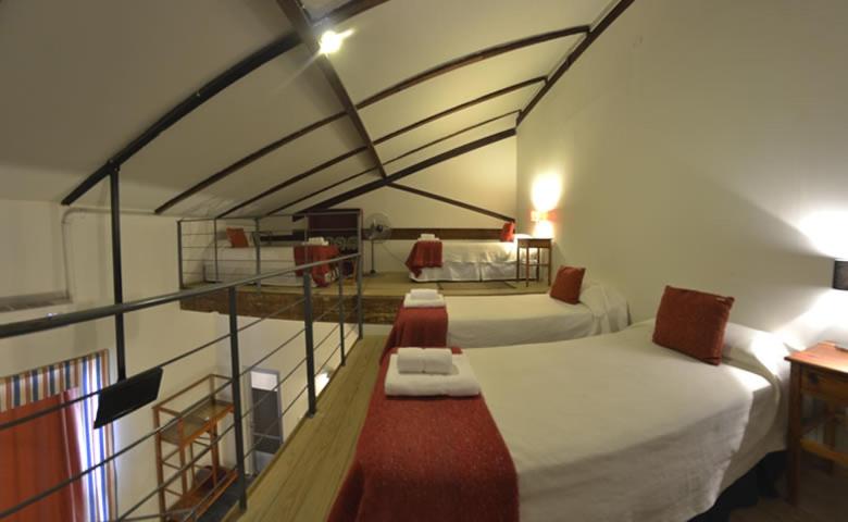 غرفة عائلية, La Cautiva De Ramirez