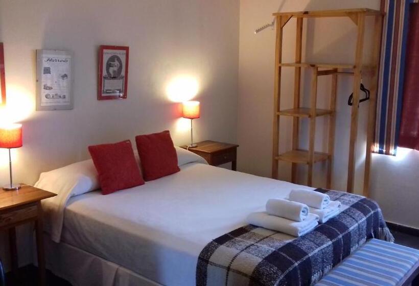 غرفة قياسية, La Cautiva De Ramirez