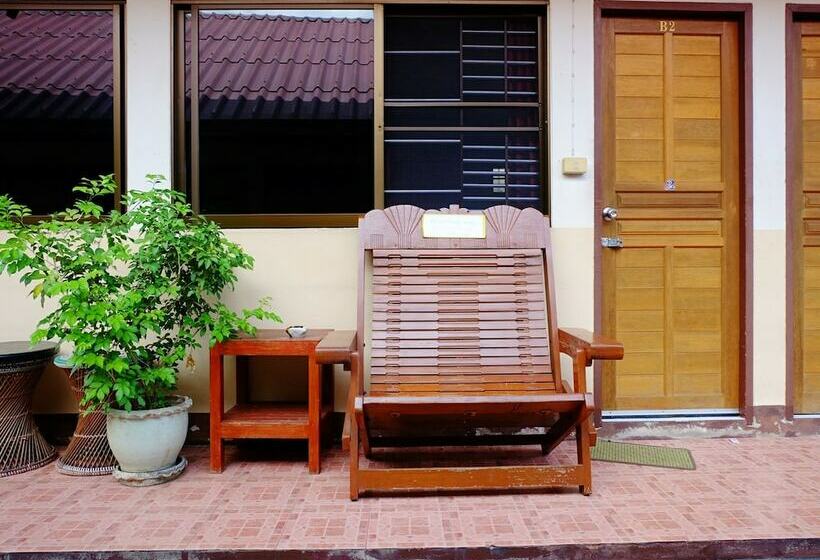 غرفة قياسية, Orchid House