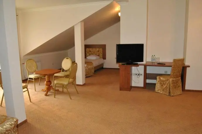 Standard Neljän Hengen Huone, Villa Anna