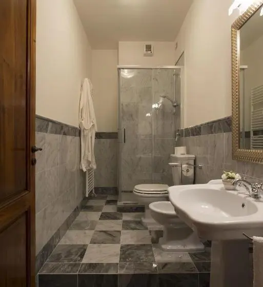 スイート, Relais Villa Scarfantoni B&b