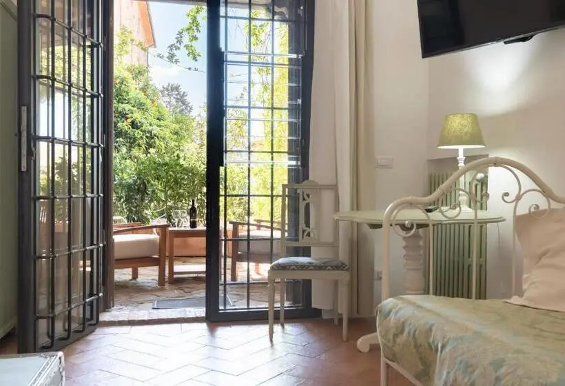 Deluxe Kolmen Hengen Huone, Fattoria Pian Di Rocca