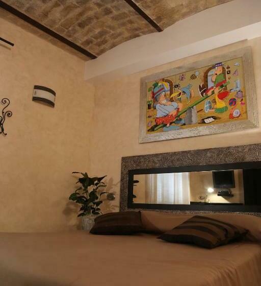 غرفة سوبيريور, La Lisca