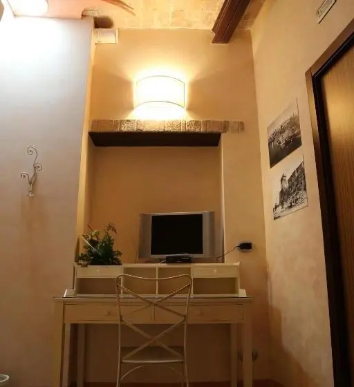 Suite Familiare, La Lisca