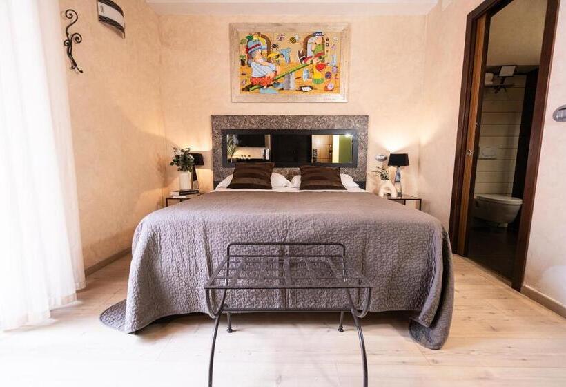 غرفة سوبيريور, La Lisca