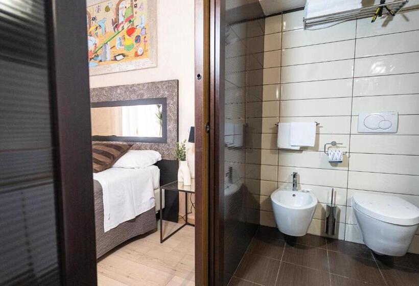 غرفة سوبيريور, La Lisca