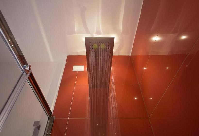 سوئیت جونیور با تراس, Palazzo Cannavina Suite & Private Spa