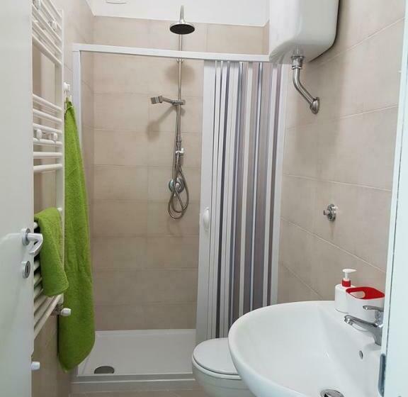 스탠다드 룸, Trentatre Quarantatre