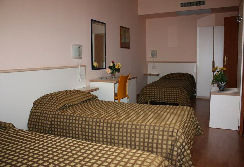 اتاق استاندارد یک نفره, Albergo La Coccinella