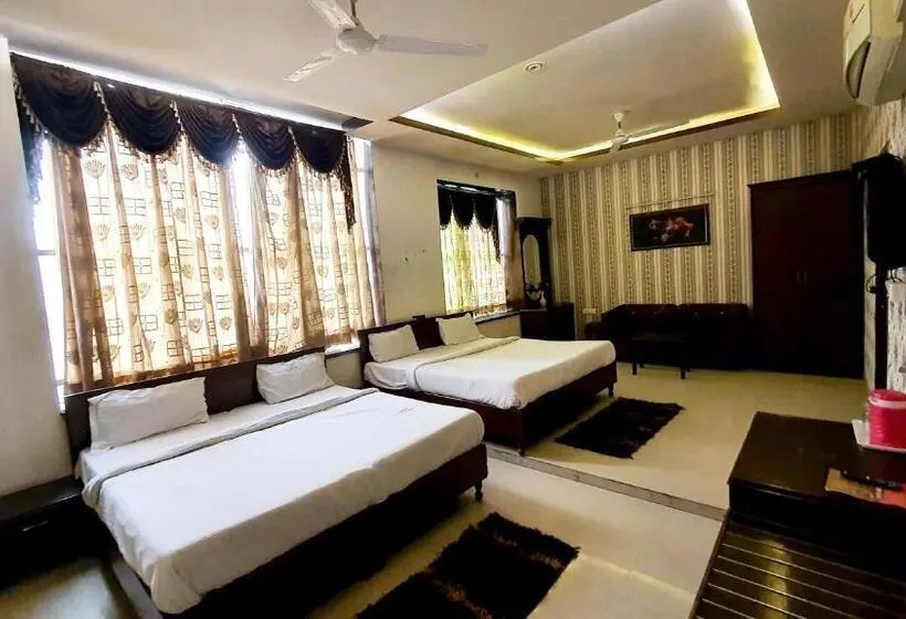 Familienzimmer, Amritsar Inn