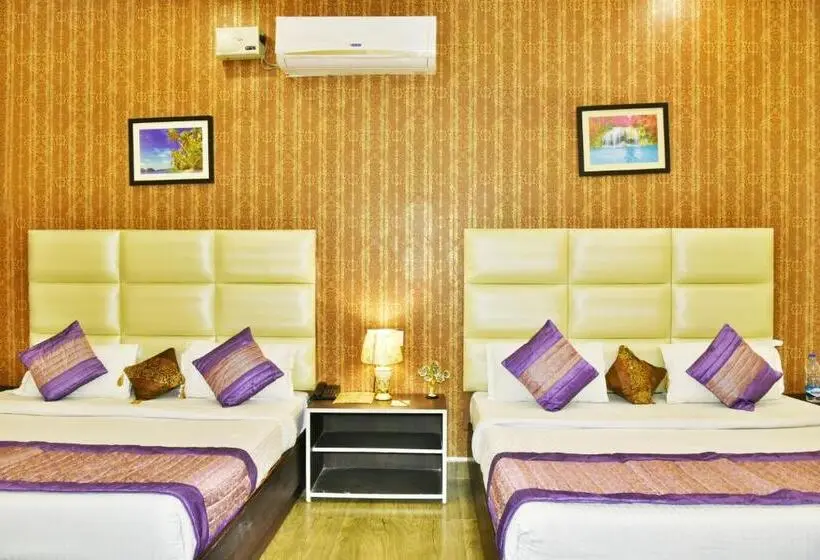 Familienzimmer, Amritsar Inn