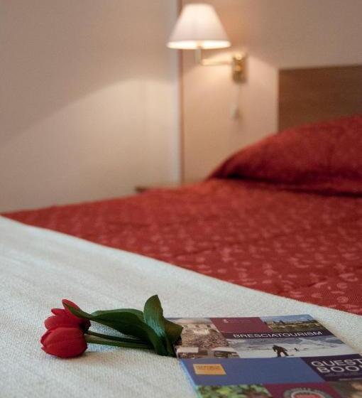 غرفة قياسية مطلّة علي البحيرة, Garni Bel Sito