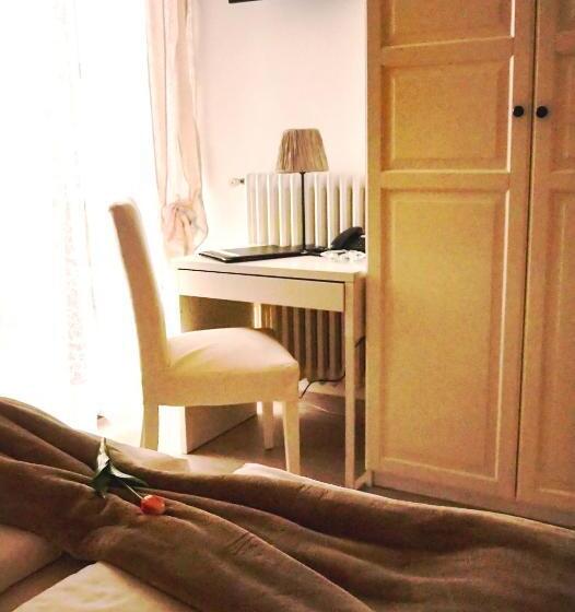 חדר סטנדרט נוף לבריכה, Garni Bel Sito