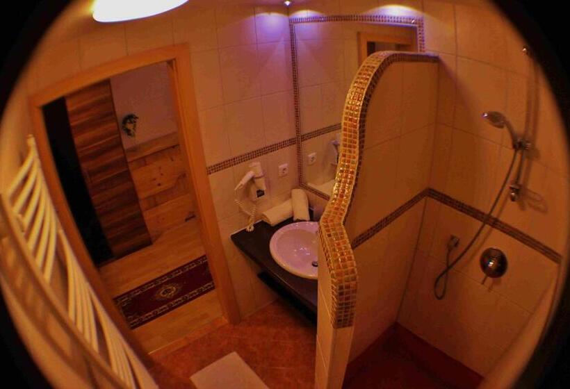 스탠다드 발코니 룸, Gasthof Zum Löwen