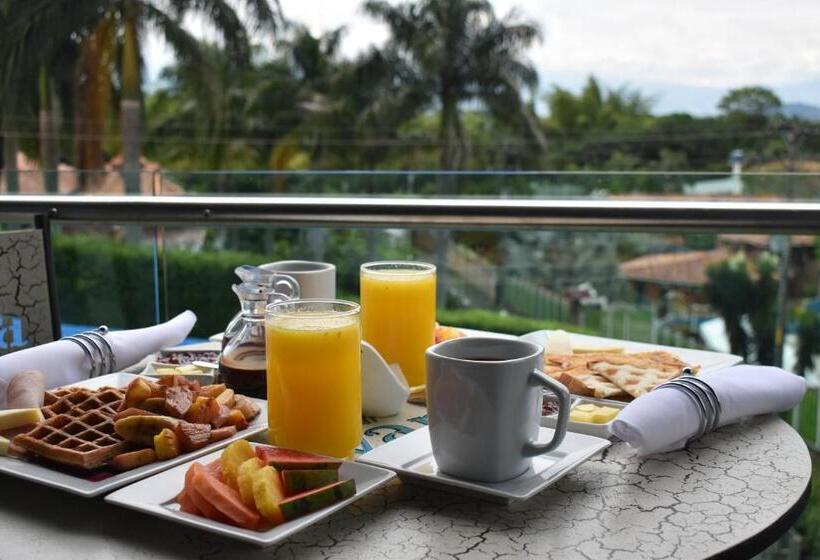 スタンダードトリプルルーム, Syvanna Wellness and Spa