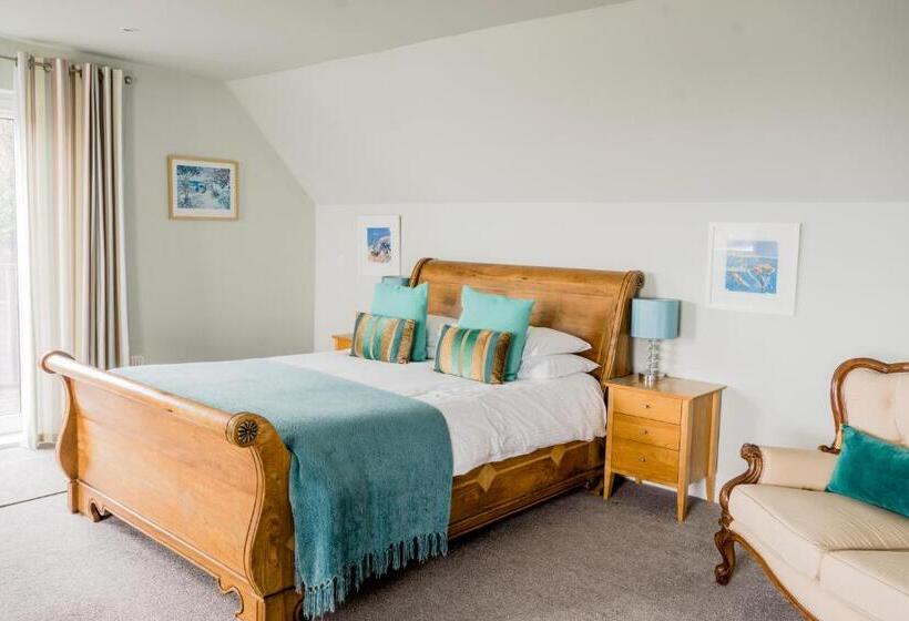 Люкс с Балконом, The Bay