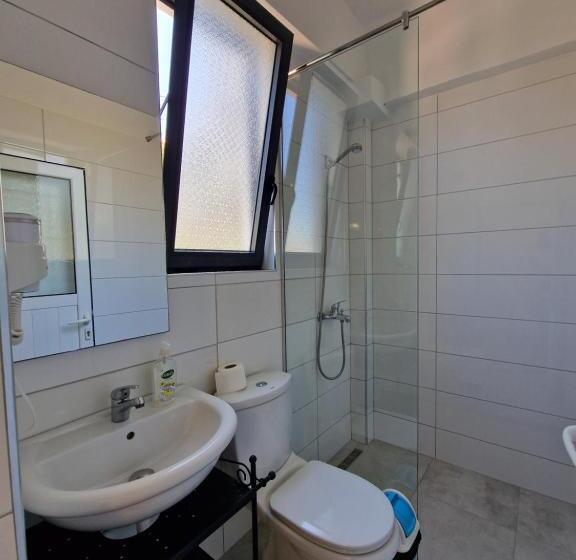 آپارتمان 1 خوابه, Villa White