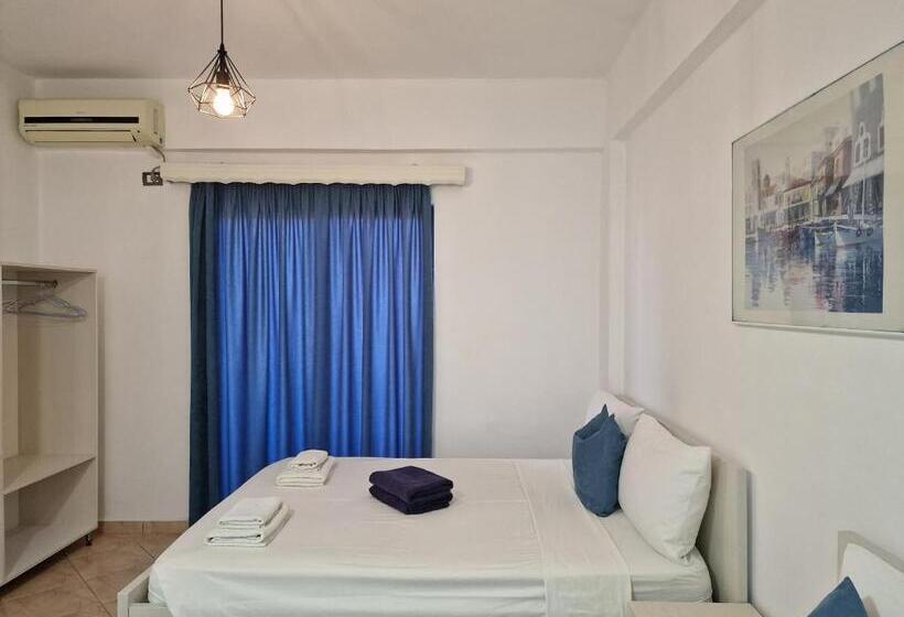 استودیو استاندارد با بالکن, Villa White