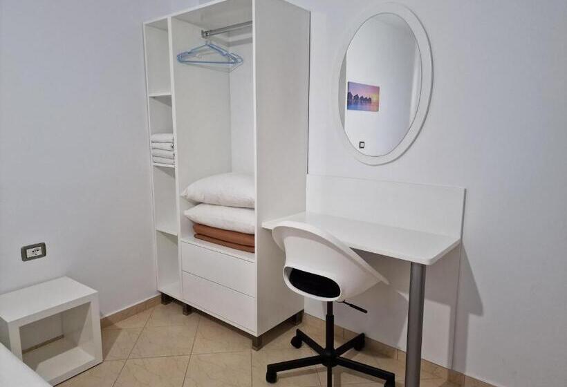 آپارتمان 1 خوابه با بالکن و چشم‌انداز دریا, Villa White