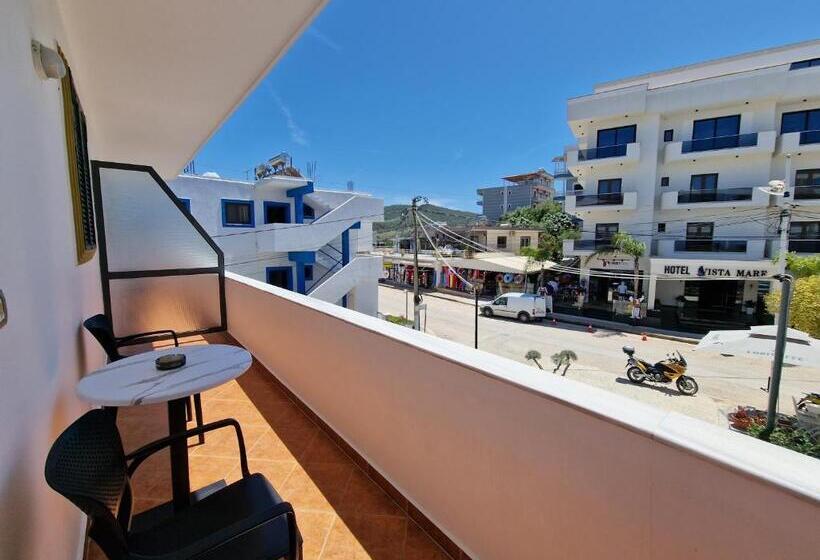 استودیو استاندارد با بالکن, Villa White