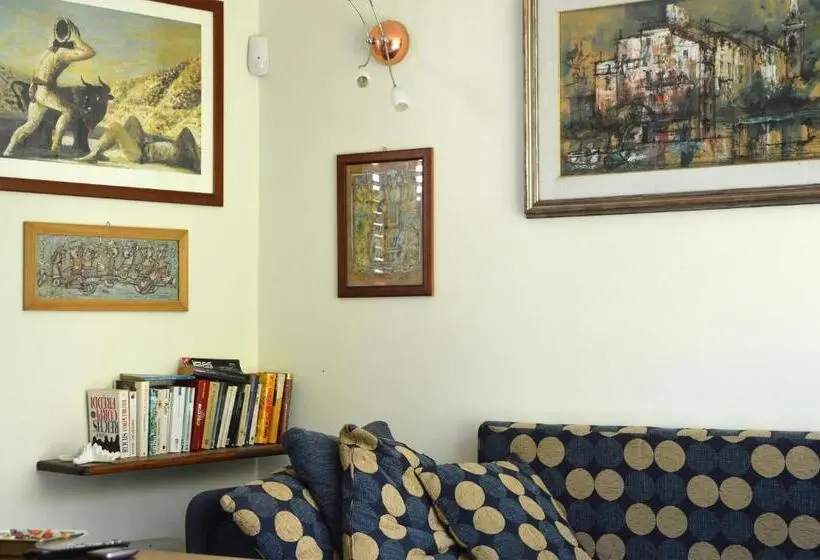 Talo 1 Makuuhuone, Percebes Exclusive B&b