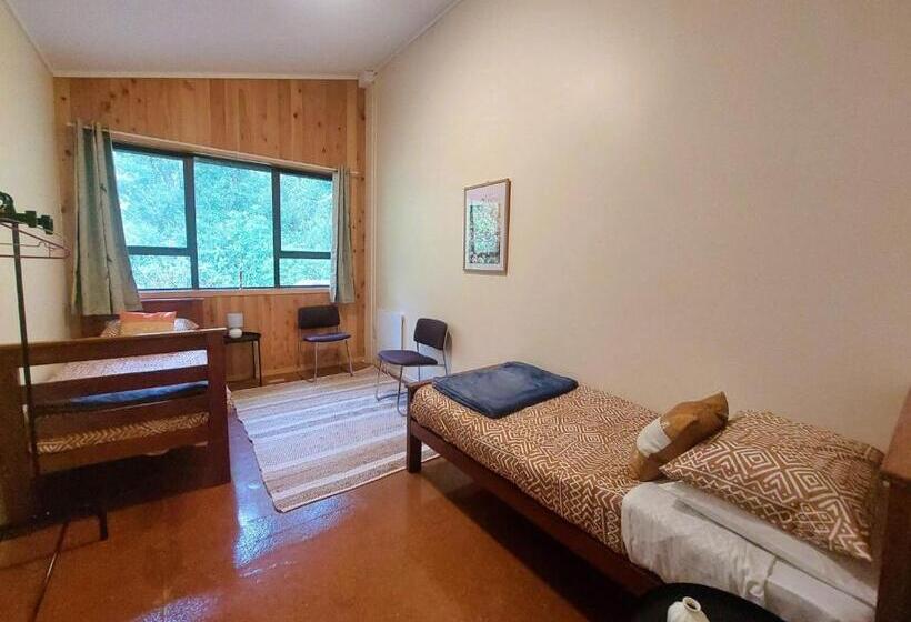 스탠다드 룸 공동 욕실, Kawai Purapura Yoga Retreat Centre