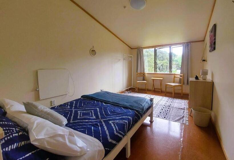 스탠다드 룸 공동 욕실, Kawai Purapura Yoga Retreat Centre