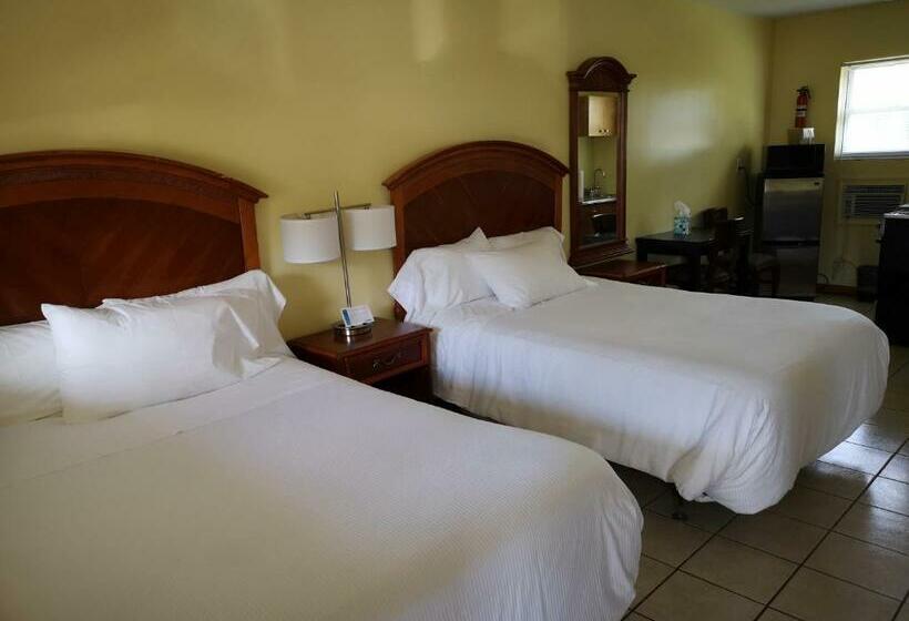 חדר סטנדרט, Baywatch Hotel & Marina