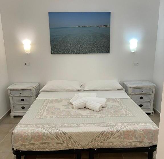 חדר סטנדרט, Blue And Blue