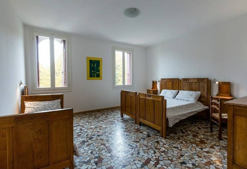 غرفة قياسية مزوَّدة بشُرفة, La Casa Dei Lumi