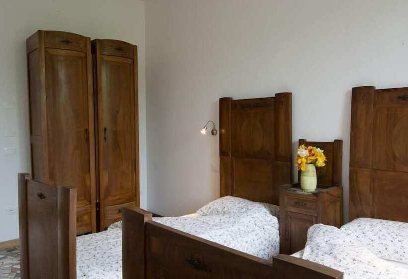 غرفة قياسية, La Casa Dei Lumi