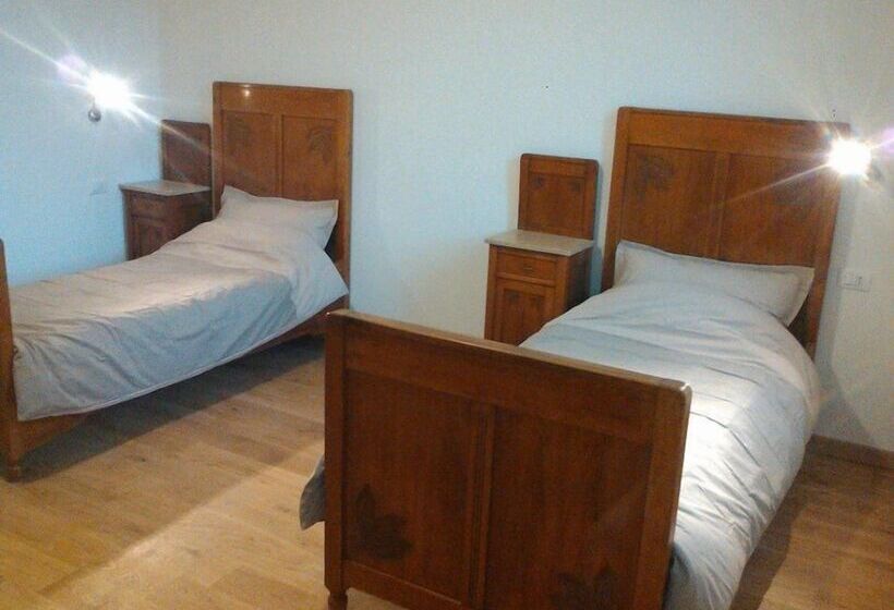 غرفة قياسية, La Casa Dei Lumi