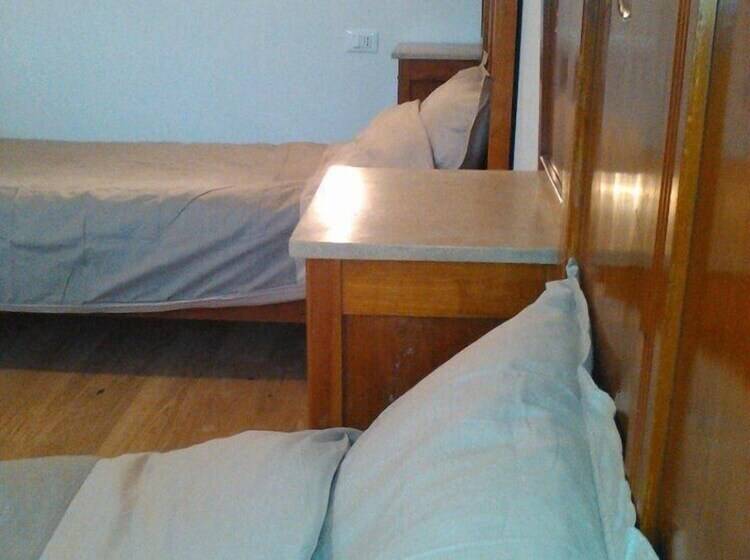 غرفة قياسية, La Casa Dei Lumi