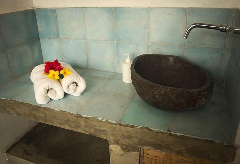 Номер Deluxe с Террасой, La Favela   Hostel