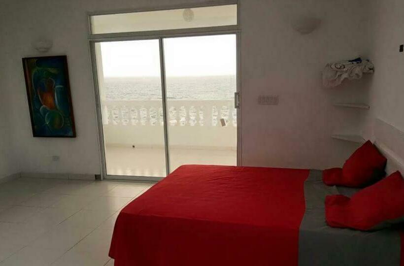 スタンダードルーム, Maxanika