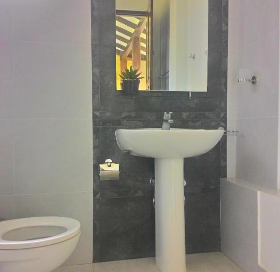 标准间, Rockydale Home Stay