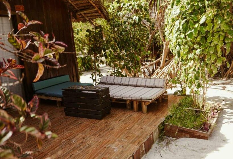 스탠다드 룸 바다 전망, Kinazi Upepo Beach Eco Lodge