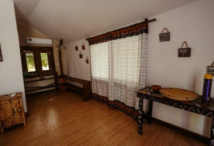 اتاق استاندارد با چشم‌انداز دریا, Kinazi Upepo Beach Eco Lodge