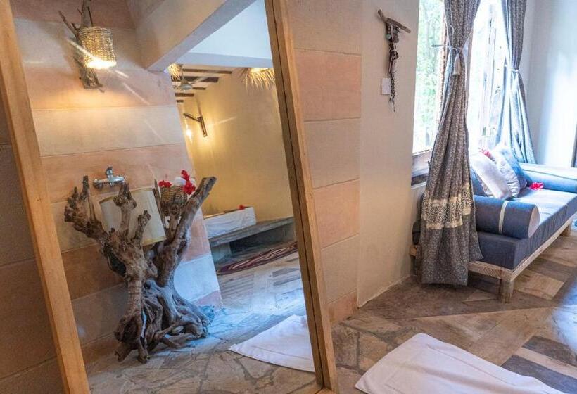 디럭스 룸 바다 전망, Kinazi Upepo Beach Eco Lodge