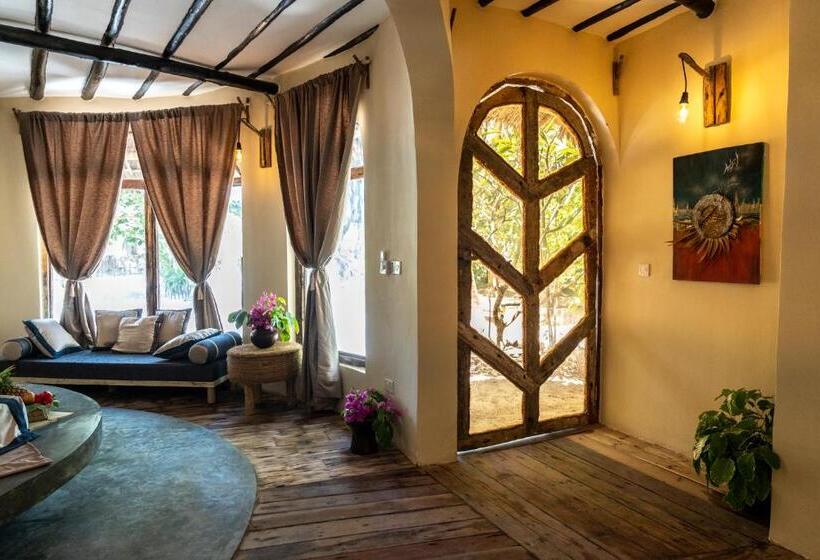 디럭스 룸 바다 전망, Kinazi Upepo Beach Eco Lodge