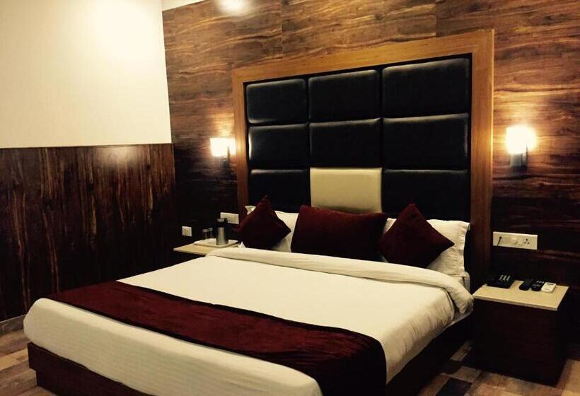 Стандартный Номер Кровать Кинг, The Onix